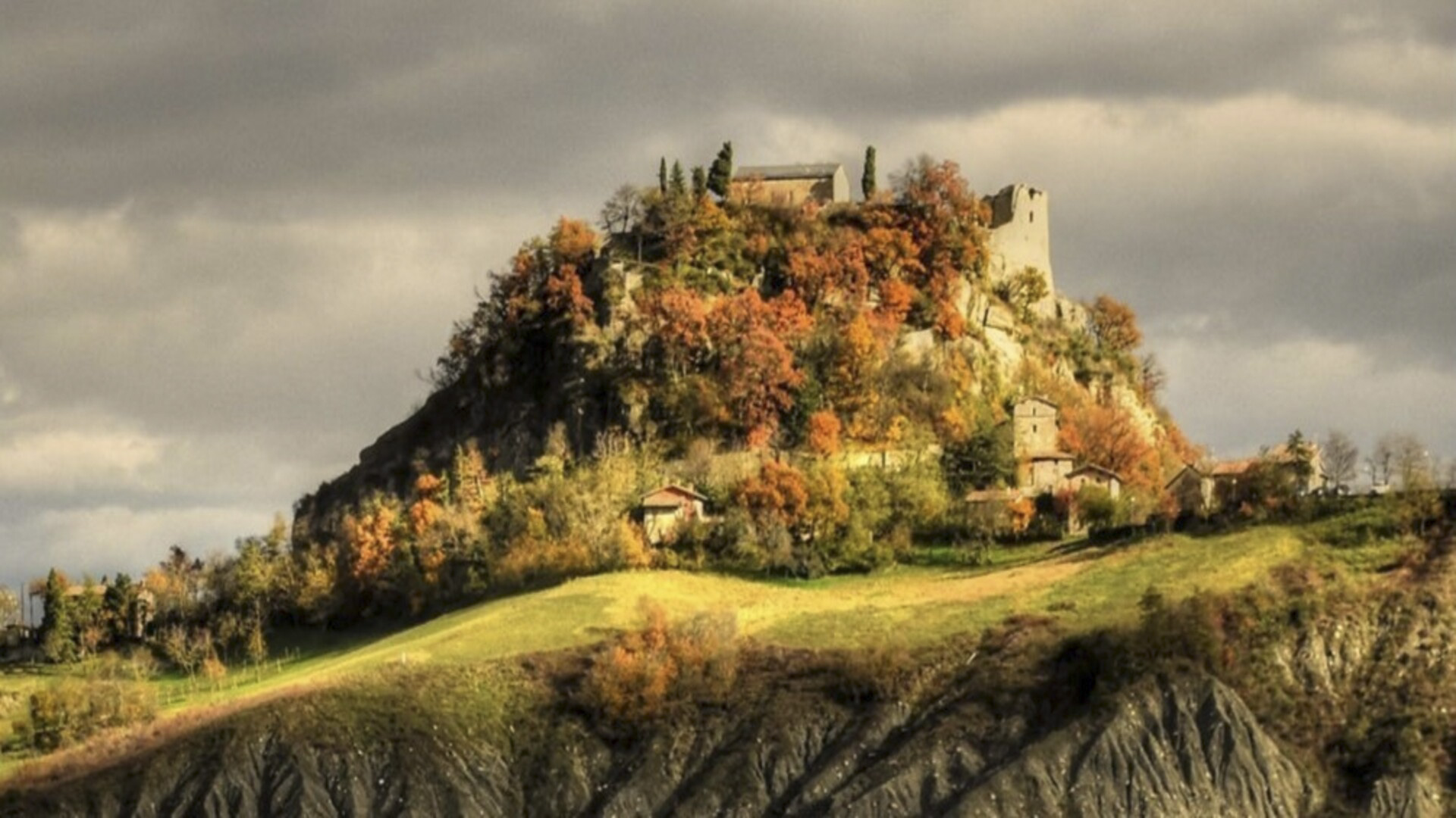 GEP 2026 | Presentazione del volume "Canossa, nuda silix. Nuovi dati archeologici" QAER NS. 10 (NuovAppennino, 2026)